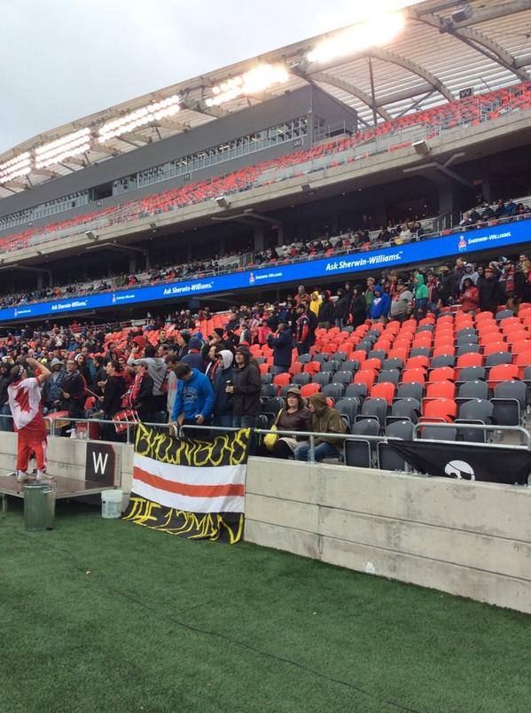 OttawaFuryFC's tweet image. #SectionW thank you @StonyMondayRiot &amp;amp; @BytownBoysSC for bringing the noise as always! #OTTvFCE