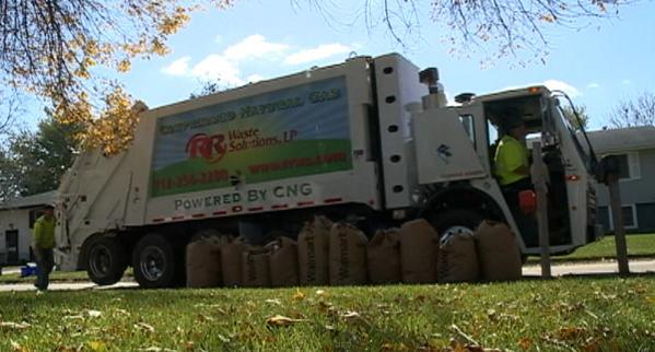KETV's tweet photo. Unpaid fees threaten public health department's budget http://t.co/Hxdq1DOFxi http://t.co/2Q9xEvS43x