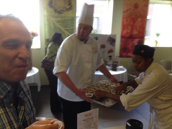 Innovative_IFBG's tweet photo. #necat #neworleansshrimphouse #Boston @JarvisGreen97 http://t.co/QdSi56NbQv