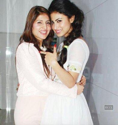 TeamMouniMohit's tweet photo. @Roymouni and @drroopd Pic 10 http://t.co/jc27gDdURg