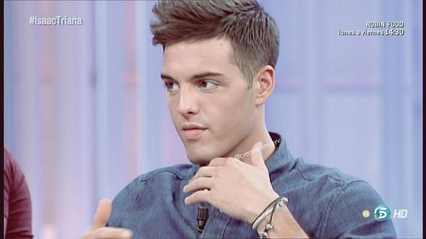 creationsmyhyv's tweet photo. @LucasAblatico el día 17 en Mujeres y hombres y viceversa #myhyv http://t.co/uW6I9OaUby
