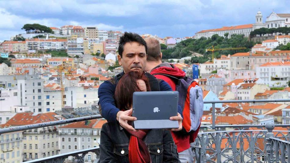 Embedded image permalink