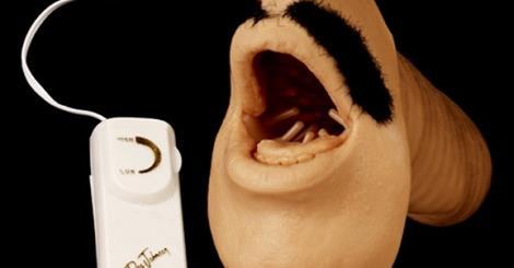 RespectMeHoe100's tweet photo. I'm cryin bruh whoever playin with these scary ass sex toys need help ASAP lol check them out http://t.co/Xovgs1FRjv http://t.co/eh1TYRaziE