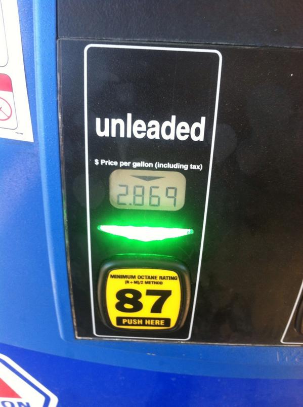 andrewpulse's tweet photo. Oh my, it brings tears to my eyes!!!! #gas #mustbemidterms #ebola http://t.co/3UljEgcRpL