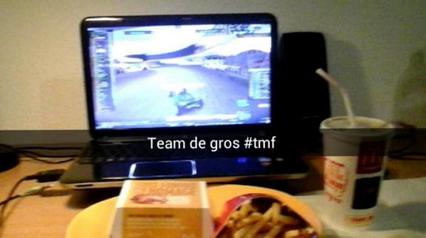 TeaM_Fox_TM's tweet photo. The diner of @Zonnarillo represents well the spirit of our Line-Ups for 24H of Dirt ahah ! #GogoFox #MenuBestOf http://t.co/3lJUaXGpv4