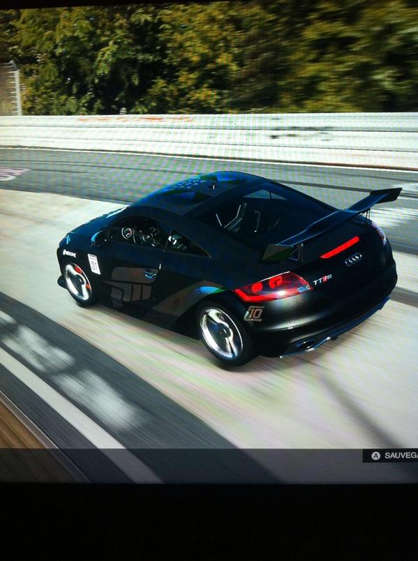 SToujac's tweet photo. #Audi #dareTT @AudiFrance je rêve un peu en la conduisant en virtuel 😁 http://t.co/pqSqIF66Dg