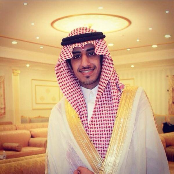 Ne_iiii's tweet photo. وش تبون اكثر من كيذا جمال وفله وكل شي جعل ربي يسعده بس http://t.co/c4mj3kWiUV