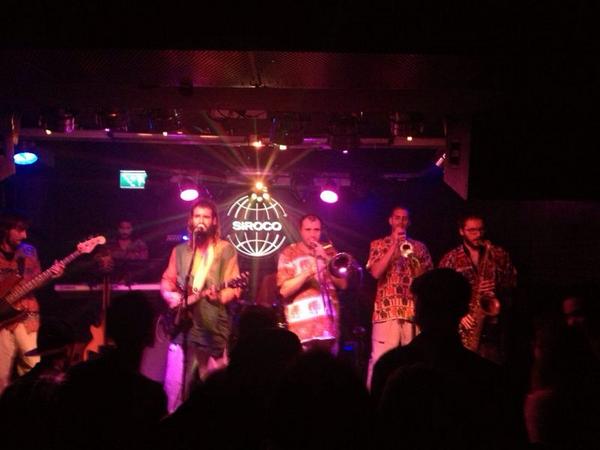 SoldiersReggae's tweet photo. Gracias por esta noche niños!!!
Soldiers Reggae Band el pasado jueves en sala Siroco, Madrid http://t.co/8lLpBf1Y6b