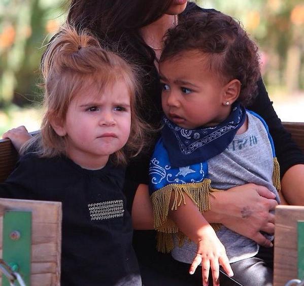 Seantaneous's tweet photo. when your white friend tell they mom shut up. http://t.co/p2Q4xc1kUl