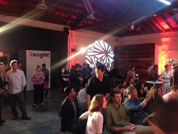 i_imagine_life's tweet photo. Happy crowd. #iimagine http://t.co/a5OuijD13v