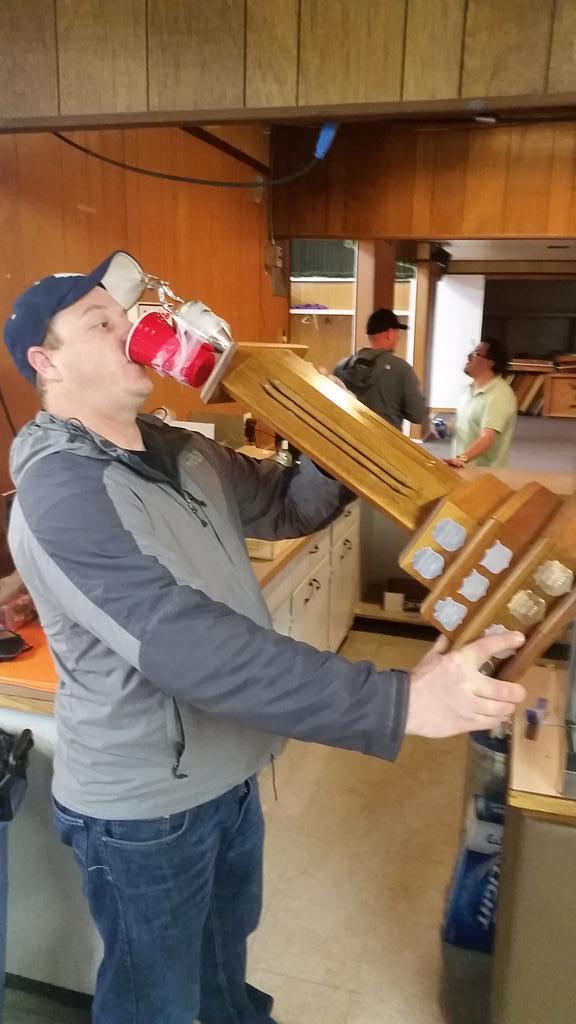 chuckieg1599's tweet photo. @MattyLuds Hockey draft turns into first celly with the trophy. #nocupnoproblem #twilitechamps #provincials http://t.co/2mfXTVJCIK