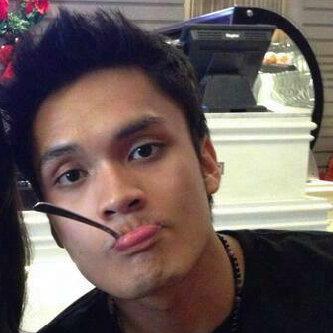 Official_RandyP's tweet photo. #HappyBirthday24YearsRandyDionisiusPangalila @randpunk90 I wish you all the best (muach muach) http://t.co/OmYSXpmBUu