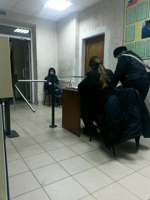 Приехала в Рязань в гости - задержала полиция. Победитель. Просто побелитель. http://t.co/SLDqLsx1jJ<a href="/tag/moodoftheday"class="tags"><span>#moodoftheday</span></a>
