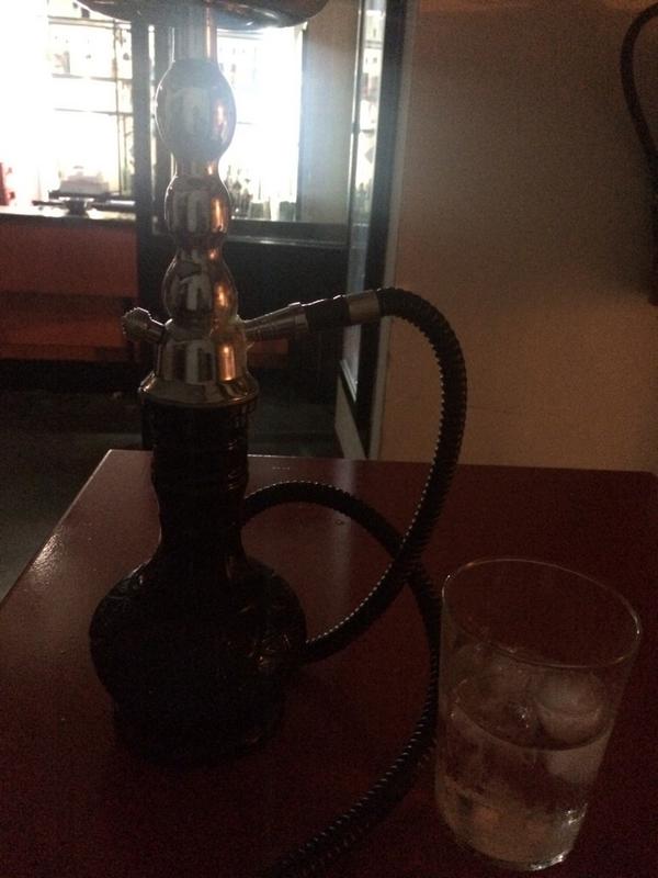 Ya estamos en Brooklyn Club!!! Pronto comenzamosss!! Mientras tanto cachimbita y copita para entrar en calorr