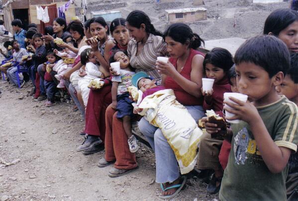 fodonguisnews's tweet photo. No podemos permitir que el hambre de poder.... les robe la esperanza! http://t.co/n9nMiljQmF
