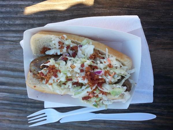 Sherri__Lynne's tweet photo. Apple brats? Yes, please! #applefarm #aamodts #Stillwater #Minnesota http://t.co/RvQAdtUxvb