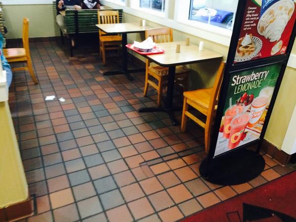 JacobTX's tweet photo. @DairyQueen The Laredo store needs some help. http://t.co/3TSSxdfCDR