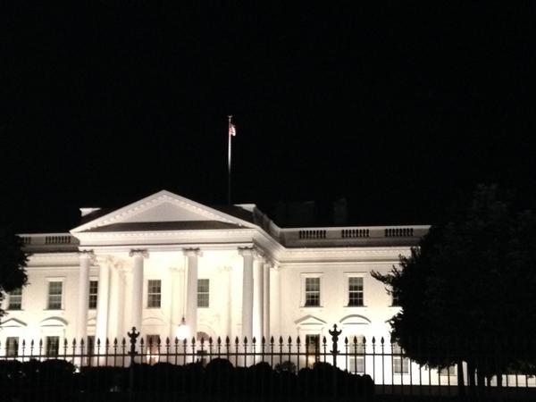 NADCO504's tweet image. The White House is beautiful! #FallInDC