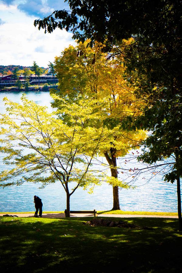 webbyxray's tweet photo. #capturedengagementphoto #Boldtcastle #findthecouple #HeartIsland taken Oct 11, 2014 in Thousand Island Boldt Castle http://t.co/sBJK418cvL
