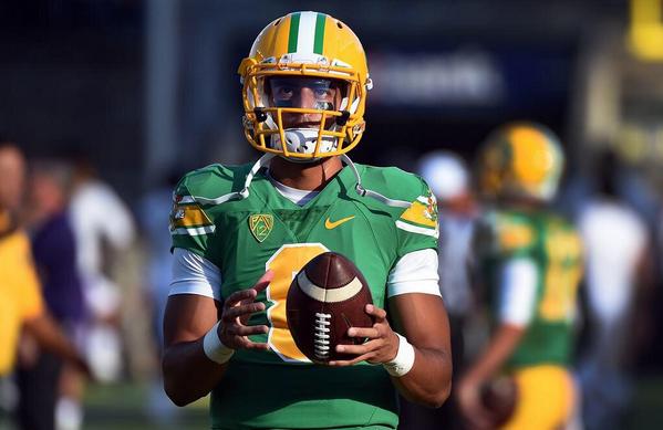 QuackZone's tweet photo. Inside look at the Duck's before their game #QuackZone http://t.co/fSqKmF9XZ4