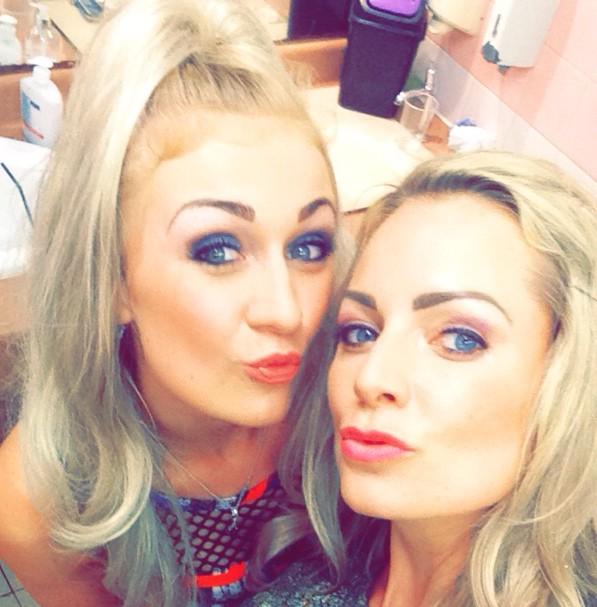 loralalalalalaa's tweet photo. Partayyyy no. 2 ✌️@ Cheshunt Country Club 👯🎶 where's the after party then @sophiehardingx http://t.co/tiDFx94oE9