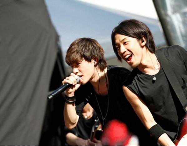 yusato26's tweet photo. #IKEの髪色金髪のほうが好きな人RT
#黒髪のほうが好きな人ふぁぼ！
どっちも捨て難い！ http://t.co/OT2s7LPPpB