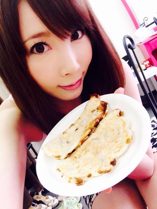 イカ焼きの差し入れ*\(^o^)/* 初イカ焼き！！！おいしい！！ http://t.co/J5N0NA1xSP