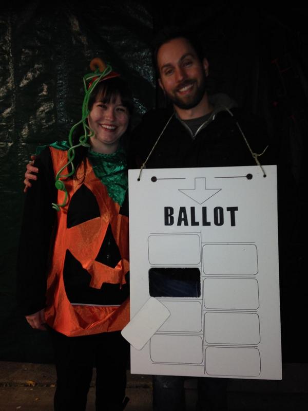 briangullen's tweet photo. @MeetatMacLarens The Slutty Pumpkin and Hanging Chad Return #HIMYM #halloween #cosplay http://t.co/1qeUq0NHaj
