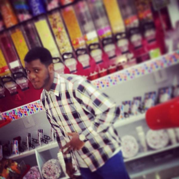 doble_21 (@dahomie91) on Twitter photo 