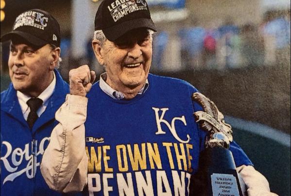 jeff_rosen88's tweet photo. This guy's overseen the Royals' rags-to-riches story. Read @mellinger's take. http://t.co/9ClyBltg4e http://t.co/AVZvdwtday