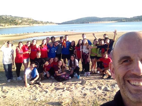 danibananaramos's tweet photo. De convis con los de 3 ESO @hathorGGJJ. La adolescencia, esa gran aventura!!!! http://t.co/0pZc3amOGw