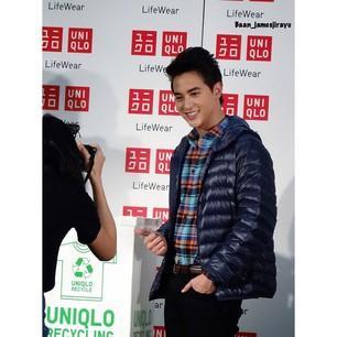 Tan_Wongkaew's tweet photo. พรีเซนเตอร์ยูนิโคลสุดหล่อ หล่อ หล่อ 
เครดิตในภาพ http://t.co/iUjeCrpJBU