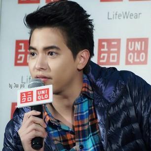 พรีเซนเตอร์ยูนิโคลสุดหล่อ หล่อ หล่อ 
เครดิตในภาพ