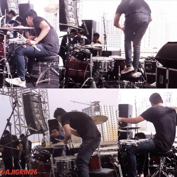 Keren kak RT <a href="/AjigrinFamily/">Aji Raharja Brothers</a>: dalam video berdurasi 3minute - @ajigrin26 at @8world2014