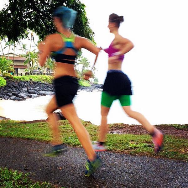 liabegummichri's tweet photo. First maui impressions... Running in the rain #inov8 #bikes4you #kahani beach http://t.co/6v43gllNcL