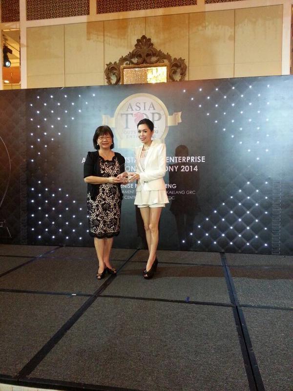 FAB_Aesthetics's tweet photo. Fabulous Aesthetics receiving The Asia Top Outstanding Enterprise Award 2014. http://t.co/6n6q4ugS7h
