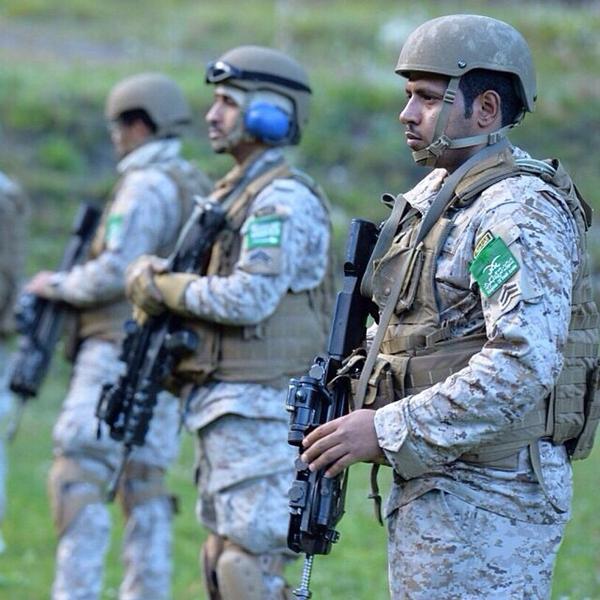 تمرين "شمرخ1" بين القوات السعودية و الفرنسية + صور B0SSMhLCAAEBNWx