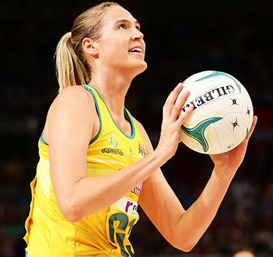 Our <a href="/AussieDiamonds/">Origin Australian Diamonds</a> crush England 55-37 in their opening netball Test in Bendigo | yhoo.it/1Fkhls8