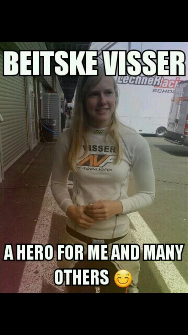 BeitskeVisFans's tweet photo. @WSR_Live @fanscarlosainz @circuitodejerez @beitskevisser ;) http://t.co/pUhkXnHOWM