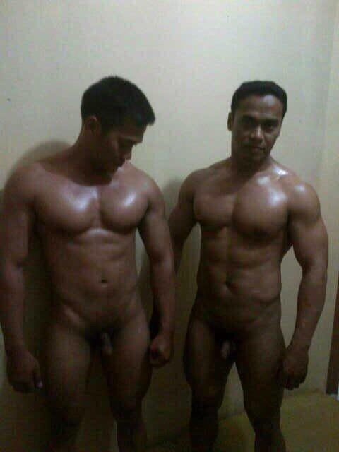 Om Gay Makassar.