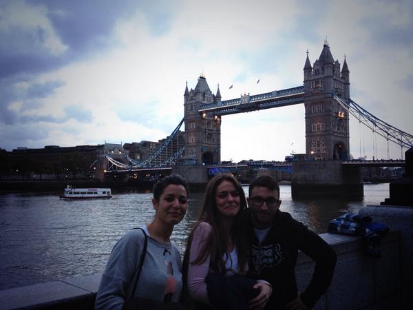 02Paqui's tweet photo. In London with @Patritri91 and #Felix ☺️☺️☺️☺️ 😂 http://t.co/ixWa4VNs5S