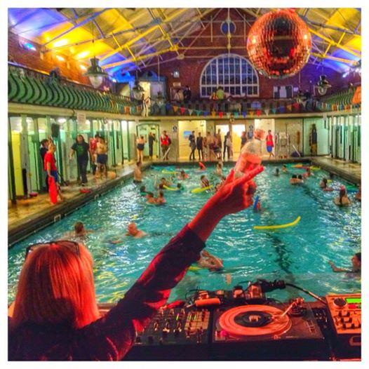 Embedded image permalink