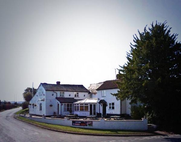 Herefordpubs's tweet image. Think you know your Herefordshire pubs? Can you name the four featured establishments? #sundaypubquiz