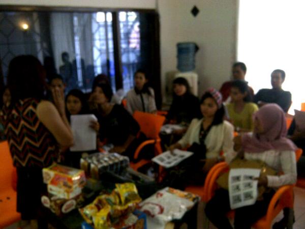 Pelatihan 25 SPG MAYORA