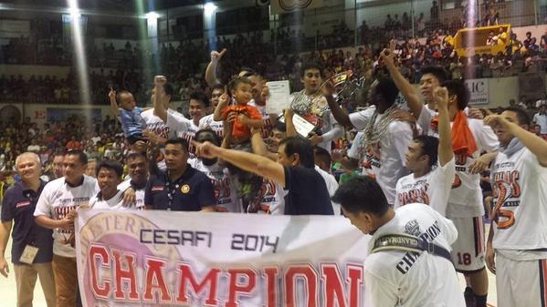 imsmalltownboy's tweet photo. Congratulations SWU COBRAS #Cesafi2014 #champion http://t.co/eILbTnH8Aq