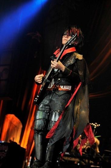 excite_music's tweet photo. VAMPS主宰『HALLOWEEN PARTY 2014』開幕！ レアなパフォーマンスが続々 http://t.co/bZiZCVm7TG @excite_musicさんから　※撮影／今元秀明、緒車寿一 http://t.co/ftmNHdHghF