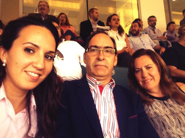 ENOHALES's tweet photo. Tarde de fútbol en familia,vamos @elchecfoficial !!! http://t.co/XCMvGxQTiD