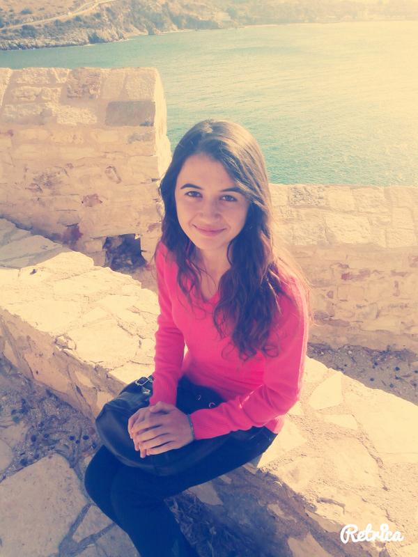 busraakrcu's tweet photo. #kuşadası #styleee #and #kale #hercumartesi #HerPazarMutlaka #olmalı 🌅🌌 http://t.co/DWd0JQV9jo