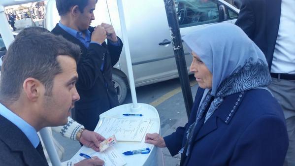 ertandenizo's tweet photo. Üye Standlarımıza ilgi Büyük !! @AKGenclikGM @A_Boynukalin  @akgenclikankara 
@kurtcanc @avenesgunay @mstfsenn http://t.co/0VCPqIvZEl