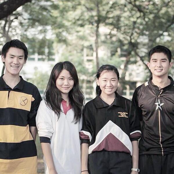 _PopFangFanclub's tweet photo. RUGBYSTU57🏈 #AR29 #INDA06 #INDA54 [IG:zeebsyms] http://t.co/dAvnfBqXKy